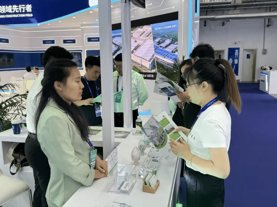 携手迎机遇 · 同芯促发展 | 格林斯达出席2024 IC WORLD大会