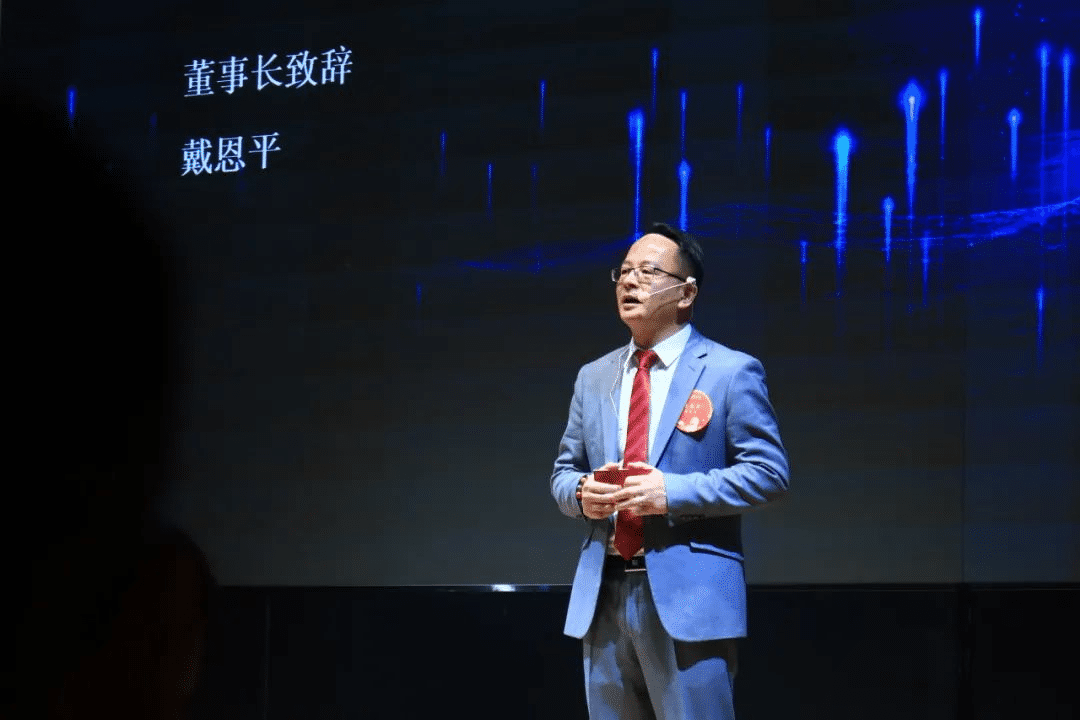 千淘万漉虽辛苦 · 吹尽狂沙始到金 | 格林斯达集团2024年终盛典圆满举办！